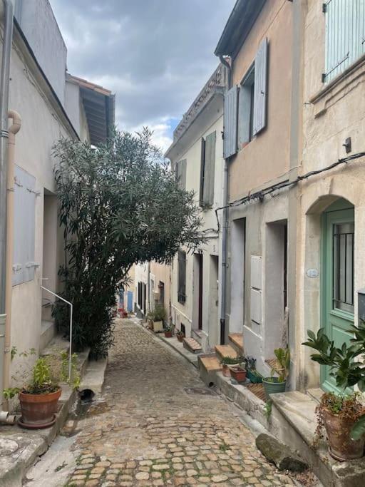 Appartamento Charmante maison avec vue sur les arènes d'Arles Esterno foto